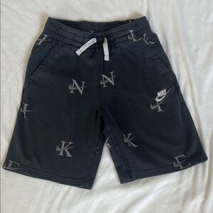 SHORTS NIKE Dark Gray Patterned Shorts